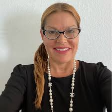 Simone Lawrence Email & Phone Number