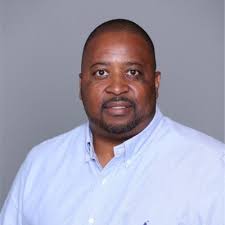 NOTU IT specialist reflects back