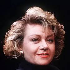 Elaine Paige singer and actress who has received an OBE