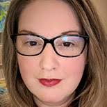 Kristen Hopper's Instagram, Twitter & Facebook