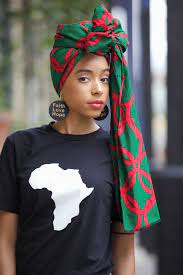 Voir plus d'idées sur le thème foulard cheveux, coiffure avec foulard, idées de coiffures. 2018 Classic Ankara Headwrap Style 2018 Mode Turban Coiffures Bandana Foulard Africain
