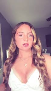 Adriana Sweet's Instagram, Twitter & Facebook