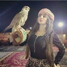 for more follow me khan insta fashion stylish pic east fashion