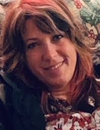 Amanda Dipaolo's Instagram, Twitter & Facebook