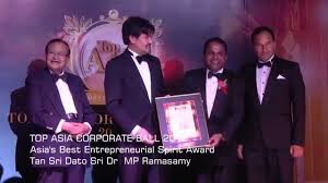 Nisrin nabila is the first daughter of tan sri mohd nadzmi mohd salleh to tie the knot, a fact that the loving father noted in his endearing speech at her wedding reception. Top Asia Corporate Ball 2013 Tan Sri Dato Sri Dr Mp Ramasamy Youtube