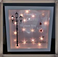 Lieferzeit 1 5 Tage Ein 3 D Bilderrahmen Weiss Ca 25 X 25 Cm Mit Batterielichterkette Ohne Batterie Led Bilderrahmen Gerahmte Bilder Schaukasten Bilderrahmen