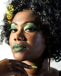 🇨🇺La joven doctora de Guantánamo, Danielis Taquechel será el nuevo rostro  de la marca internacional de salud y belleza 😍 Monafro, que promueve  productos 100 por ciento naturales para la piel, el