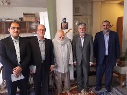 نتیجه تصویری برای محمدرضا حکیمی و وزیر ارشاد