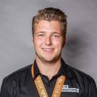 200+ Profile mit dem Suchbegriff „Rufener“