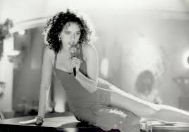 Charlie sheen and valeria golino in hot shots! Hot Shots 1991