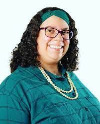 Melissa Buckley's Instagram, Twitter & Facebook