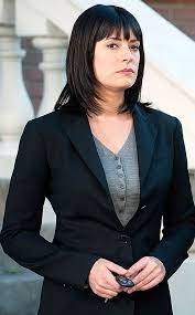 Cook stuns fans by cutting her hair short for new decade. Pin On Nails Makeup Hair