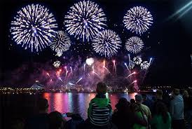 This banquet usually takes place after. Nao E So Sp Estas Sao Algumas Cidades Com Fogos Silenciosos No Reveillon Hypeness Inovacao E Criatividade Para Todos