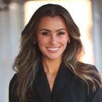 Mary Mcelveen's Instagram, Twitter & Facebook