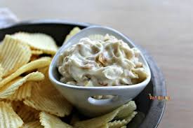 Dean's ranch dip · less than 5g net carbs · gluten free verified · icon details. French Onion Dip