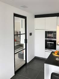 Check spelling or type a new query. Porte Vitree En Style Atelier Sur Pivot