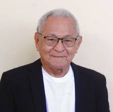 Neda-Central Visayas regional director Efren Carreon and PSA-Central  Visayas regional director Ariel Florendo entertain questions in the open  forum during the 2018 Report