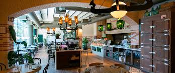 La gastronomía de cataluña forma parte de la dieta mediterránea e incluye una gran variedad de productos del mar, de la montaña y de la huerta. Restaurante Mussol Cocina Catalana Del Campo A La Mesa