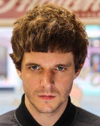 A scissor banger for @wearepetneeds frontman, Johnny, today. Had so much  fun doing this! Styled with @thebluebeards sea salt spray, diffused with  the @gammaplusuk XCell dryer! #gammaplusambassadorgroup #bluebeardsrevenge  #ipswichbarber #essexbarber ...