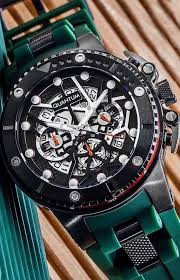 Quantum Quasar Hunter