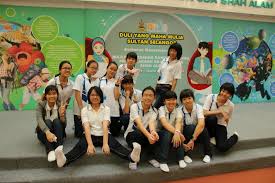 Smk methodist (acs) ipoh created the biggest logo made of recyclable cans yesterday, the day of its 114th anniversary. Our Argosy Smk Methodist Girls Ipoh Perak March 2012