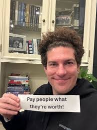 Erika Vann's Instagram, Twitter & Facebook