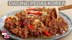 500 g daging has dalam sapi 75 ml air/kaldu 2 sendok makan cuka 10 buah cabai rawit 250 g kentang, kupas, potong dadu 1 cm, goreng kering 2 sendok makan bawang merah goreng minyak untuk… Andalan Favorit Resep Daging Tumis Pedas Ala Korea 5 Menit Jadi Jeyuk Bokkeum Youtube