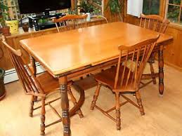 Vintage 1940s Traditional Solid Maple Dining Set Table And Four Chairs Maple Dining Table Vintage Dining Table Maple Furniture