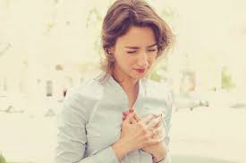Anda juga perlu tahu, wanita umumnya mengidap penyakit jantung tanpa mengalami rasa tidak nyaman di bagian dada. Apa Saja Tanda Tanda Serangan Jantung Pada Wanita Kafe Kepo