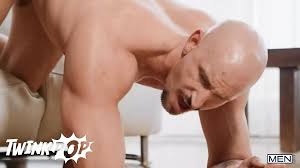 TWINKPOP - Malik Delgaty Pounds Travis Connor In Prone Bone, Then Shoots  His Load All Over His Face