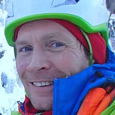 It is with great sadness that we share the news of the untimely passing of  David Hollinger, past Head Boy, son of Wilbert and Yvonne, brother of Ruth.  Deepest sympathies and prayerful