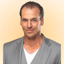 𝐌𝐚𝐜𝐡𝐢𝐧𝐞𝐬 𝐚𝐫𝐞 𝐭𝐫𝐚𝐧𝐬𝐟𝐨𝐫𝐦𝐢𝐧𝐠 𝐭𝐡𝐞 𝐰𝐚𝐲 𝐰𝐞  𝐟𝐞𝐞𝐝 𝐭𝐡𝐞 𝐰𝐨𝐫𝐥𝐝.