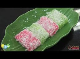 Jom kita cuba resepi kuih tepung boko ubi kayu yang disumbangkan oleh puan zalieda zaliedana ini. How To Make Kueh Ubi Kayu Youtube