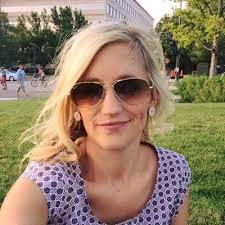 Shannon Wick's Instagram, Twitter & Facebook