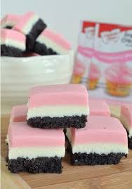 Genialer Fanta Kuchen Mit Quark Fullung Wer Ihn Nicht Kostet Kann Es Bereuen Backrezepte In 2019 Sweet Cooking Cake Und German Desserts