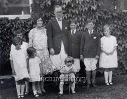 Bobby kennedy and edward m. The Young Family Of Joseph And Rose Kennedy Their Children Joseph Jr John Rosemary Kathleen Eunice Patricia And Todd Kennedy Family Rose Kennedy Kennedy