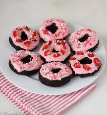 Hasil gambar untuk gambar donat valentine
