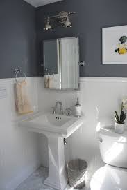 Makeover Bathroom Ideas Picture Using Beadboard Cool Small Bathroom Ideas With White Beadboard Wains Wainscoting Bathroom Bathroom Makeover Bathrooms Remodel