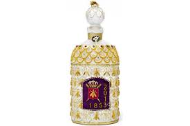 Le flacon abeille guerlain fête ses 160 ans. Un Flacon Guerlain Habille D Une Broderie Or Autour D Elsa