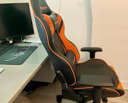 La chaise de bureau purple, pivotante à 360° et réglable en hauteur à l'aide de sa manette située sous l'assise, offrira une. Azgenon Z300 Test Complet Accessoires Le Cafe Du Geek