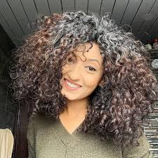 Image May Contain One Or More People Regram Via Www Instagram Com P B1tnbhqaqgl Natural Curls Hairstyles Grey Hair Pieces Grey Hair Light