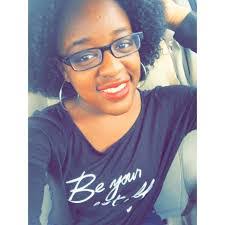 Robyn Redding's Instagram, Twitter & Facebook