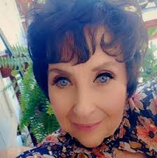 I wonder if I can get a Merry Christmas from all 50 states! and around the  world!