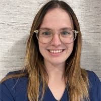 Alyssa Frey's Instagram, Twitter & Facebook