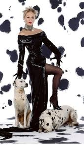 Glenn Close As Cruella De Vil Cruella Deville Cruella Glenn Close