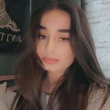 Short acrylic nail salon recommendations needed