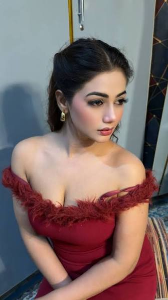 Karachi Escorts 5