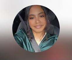 Corrine Chase's Instagram, Twitter & Facebook