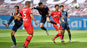 Select from premium heinrichs of the highest quality. Fc Bayern Munchen Sturmt Unaufhaltsam Dem Titel Entgegen Eurosport