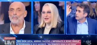 Di carmelo abbate e del suo programma quarto grado abbiamo parlato la scorsa settimana, quando hanno deciso di ospitare e far parlare anna corona, madre di jessica pulizzi, sorellastra di denise pipitone, indagata e poi assolta per la scomparsa della sorellina di soli 4 anni, figlia di un'altra relazione del padre. Paolo Brosio Contro Carmelo Abbate Cos E Successo Donne Magazine